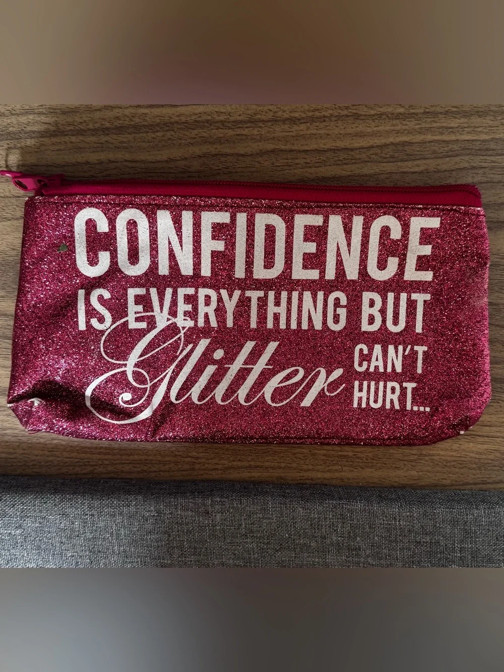 Pink Glitter Confidence Makeup Bag – Inspirational Makeup & Accessory Pouch